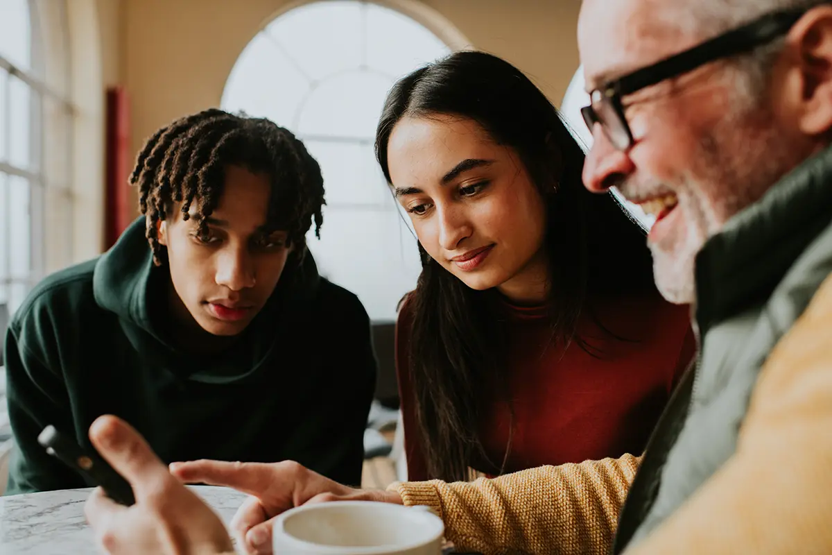 Share your benefits with Family Linking